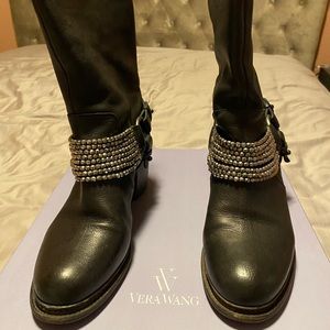Vera Wang Boots